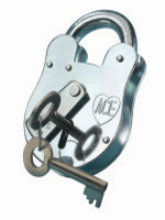 S1314 "Old English" Padlock c/w Swing Bar